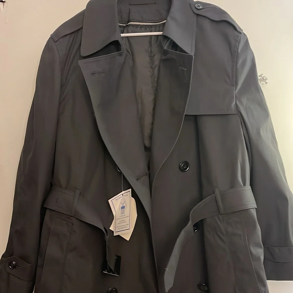 Coat - Picture 2 of 15